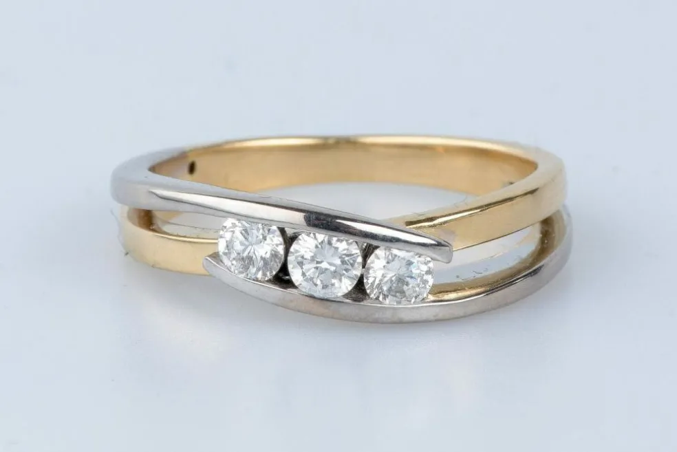 Bague 3 Diamants or jaune et blanc