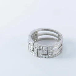 Bague à motifs grecs, diamants et platine