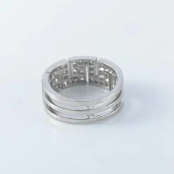 Bague à motifs grecs, diamants et platine