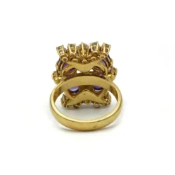 Bague - Or, améthystes et diamants