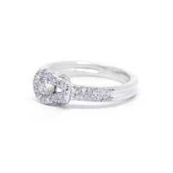 Bague - or blanc diamants