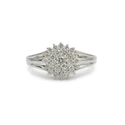 Bague - Or blanc et diamants