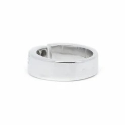 Bague - or blanc et diamants