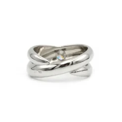 Bague - Or blanc et diamant