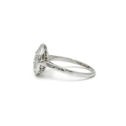 Bague - or blanc platine et diamants