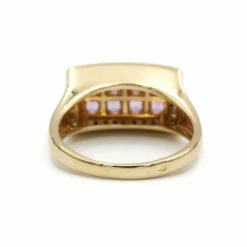 Bague - Or, Diamants & Saphirs roses
