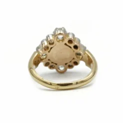 Bague - Or jaune, diamants et perle