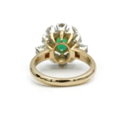 Bague - Or jaune diamants et émeraude