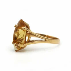 Bague - Or jaune et citrine