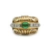 Bague - Or jaune émeraude et diamants