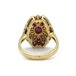 Bague - Or jaune, rubis et diamants