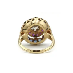 Bague - Or jaune rubis, saphirs et diamants