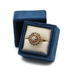 Bague - Or jaune rubis, saphirs et diamants