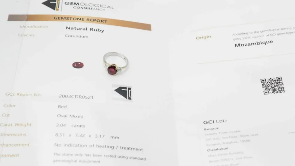 Bague 2 ors rubis naturel certifié et diamants