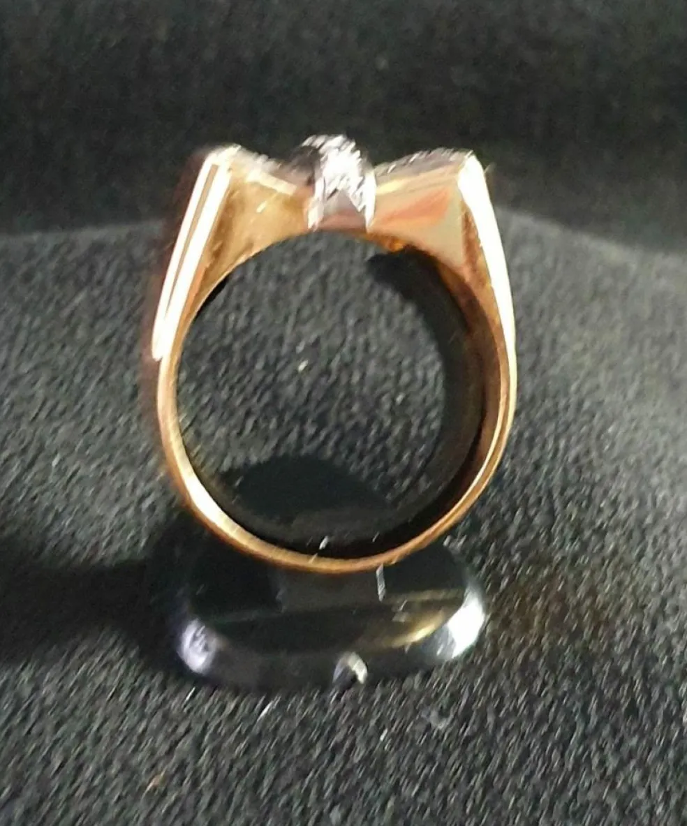 BAGUE PAPILLON OR JAUNE et DIAMANTS - EPOQUE 1945/1947