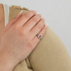 Bague platine et rubis et diamants