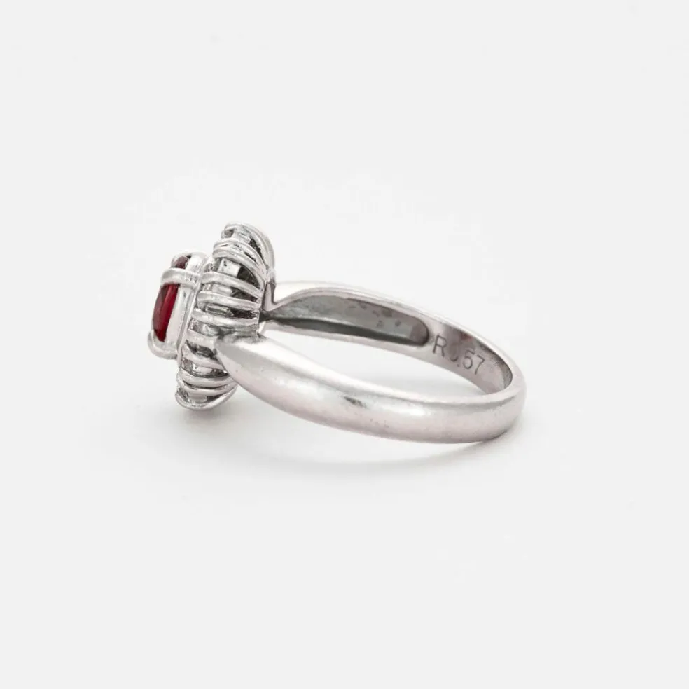 Bague platine et rubis et diamants