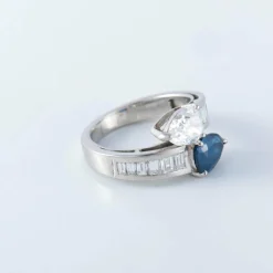 Bague platine toi & moi saphir diamant