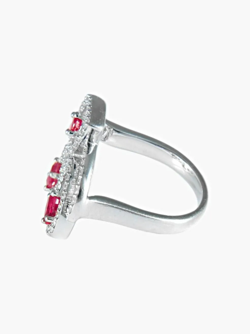 Bague 3 Rubis et Diamants