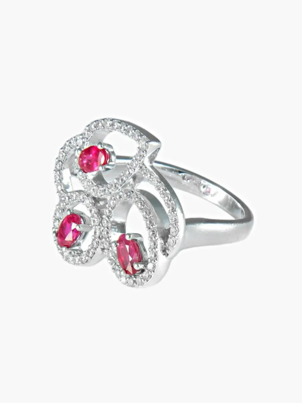 Bague 3 Rubis et Diamants