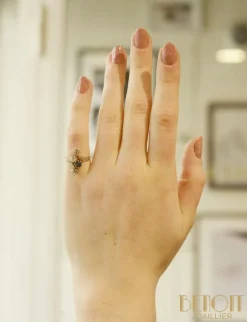 Bague 1900 saphir diamants
