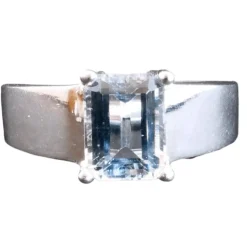 Bague aigue marine, or blanc