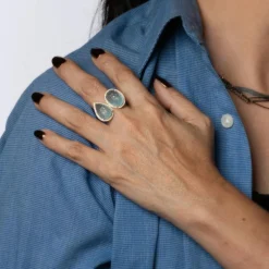 Bague aigue-marine sculptée diamant