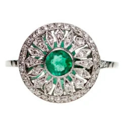 Bague ajourée diamants émeraude