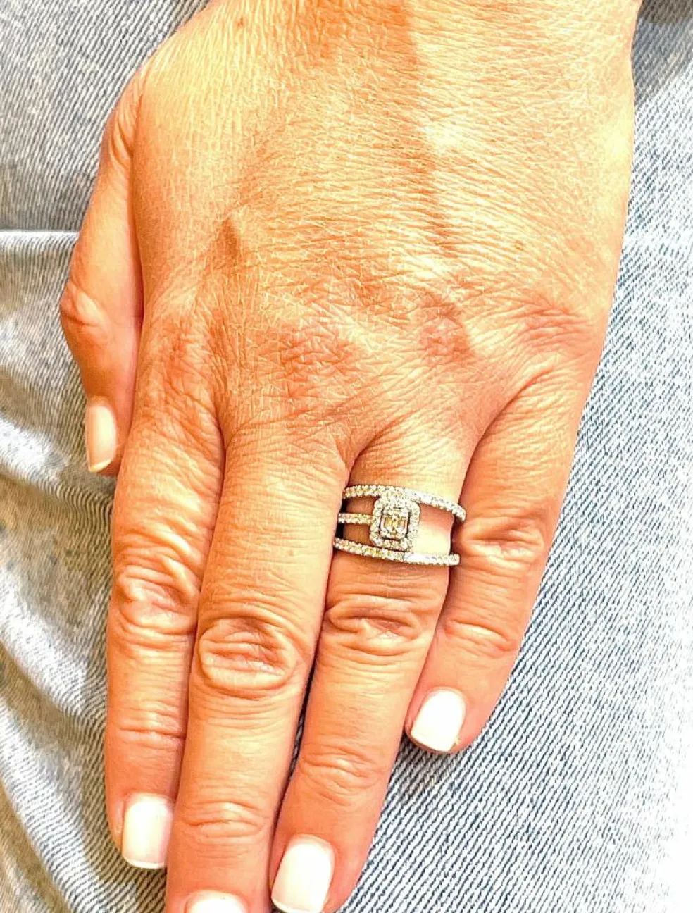 Bague ajourée illusion Diamants
