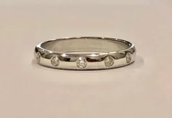 Bague alliance en Or blanc & diamants