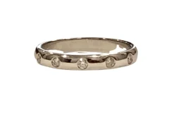 Bague alliance en Or blanc & diamants
