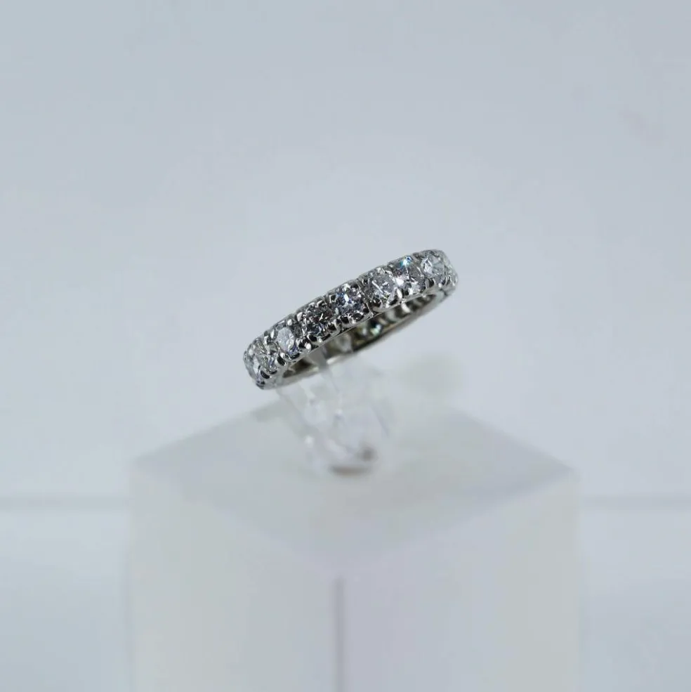 Bague Alliance tour complet Or blanc Diamants