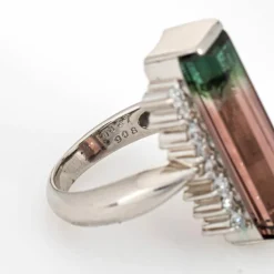 Bague allongée en platine avec tourmaline pastèque bicolore de 9,08 ct