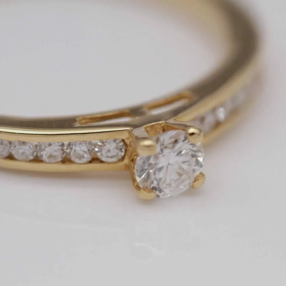 Bague AMOUR avec diamants