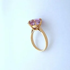 Bague Améthyste en Solitaire Or Jaune 18 K
