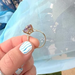 Bague Améthyste en Solitaire Or Jaune 18 K