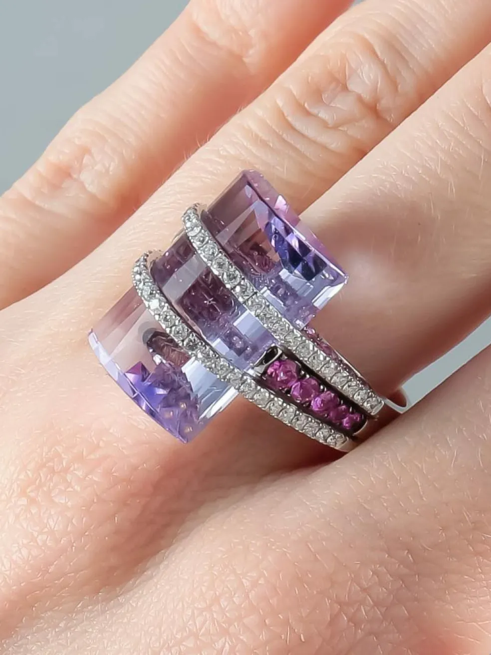 Bague Améthyste Spinelles et Diamants