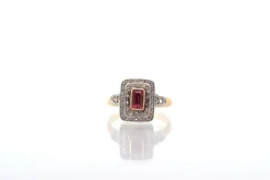 Bague ancienne 1920 rubis synthétique et diamants