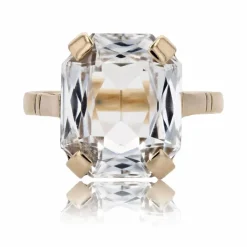 Bague ancienne aigue-marine taille émeraude et or jaune