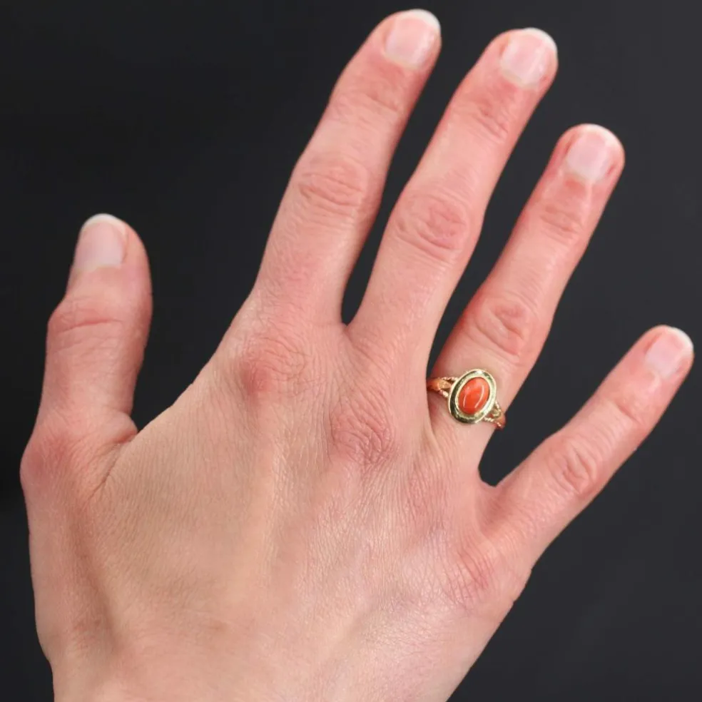 Bague ancienne corail