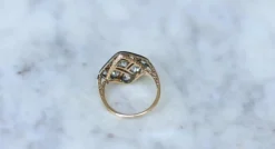 Bague ancienne Damier Diamants et Rubis Calibrés