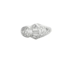 Bague ancienne diamants or blanc