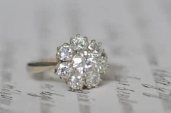 Bague ancienne en diamant de mine