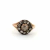 Bague ancienne en or jaune et argent avec couronne de diamants roses