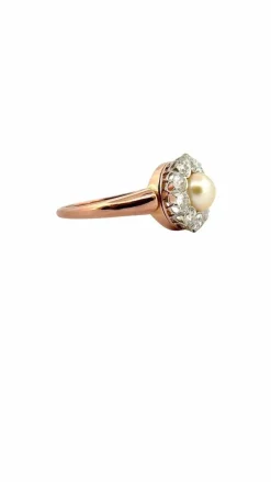 Bague ancienne en or rose 18 carats perle et diamants