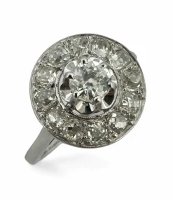 Bague ancienne en platine et diamants