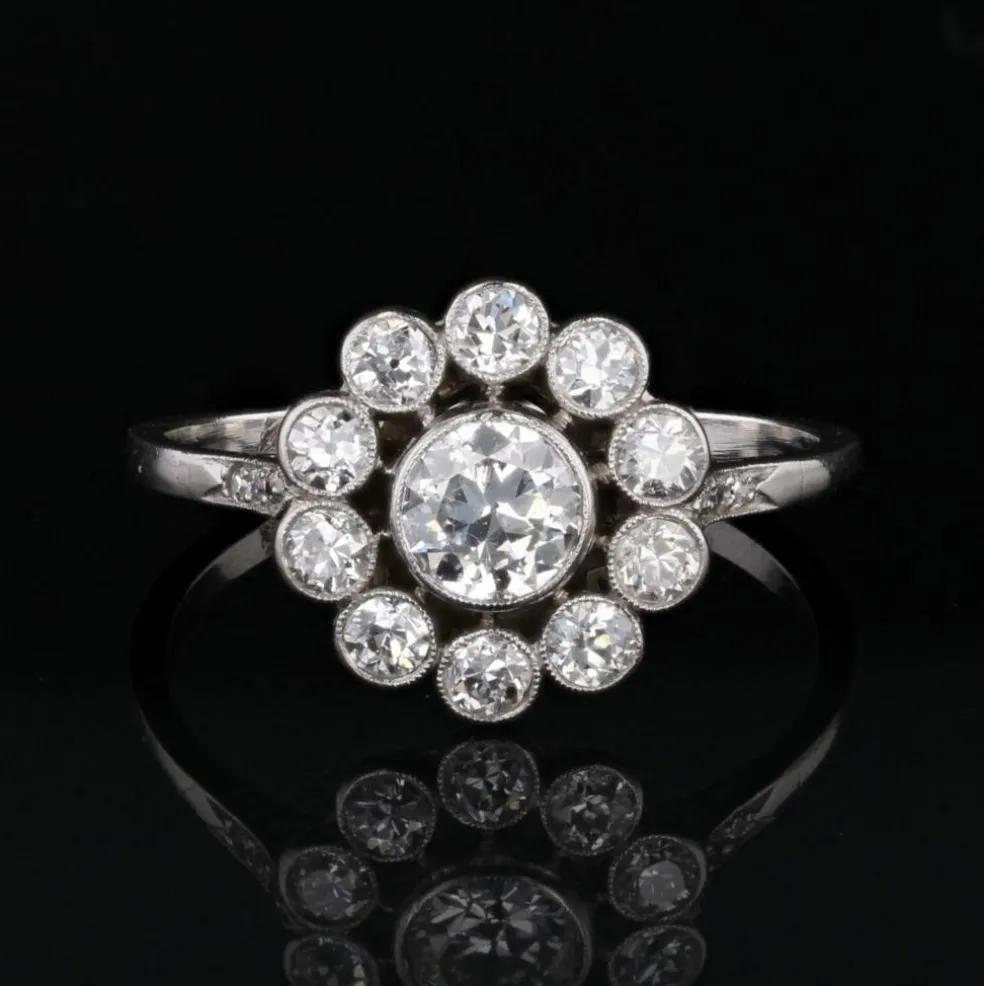 Bague ancienne fleur de diamants
