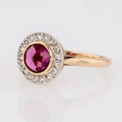 Bague ancienne grenat et diamants ronde
