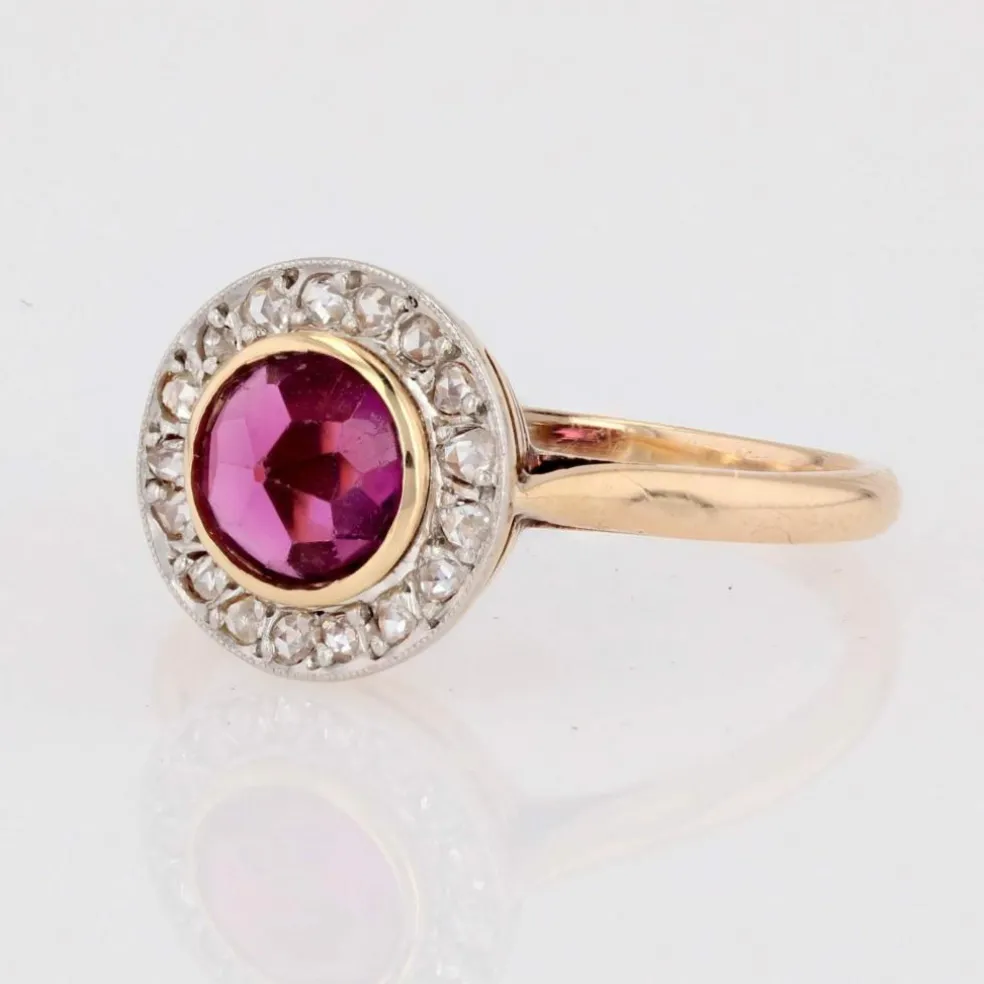 Bague ancienne grenat et diamants ronde