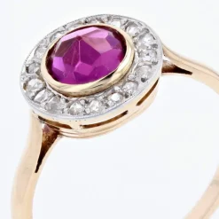 Bague ancienne grenat et diamants ronde
